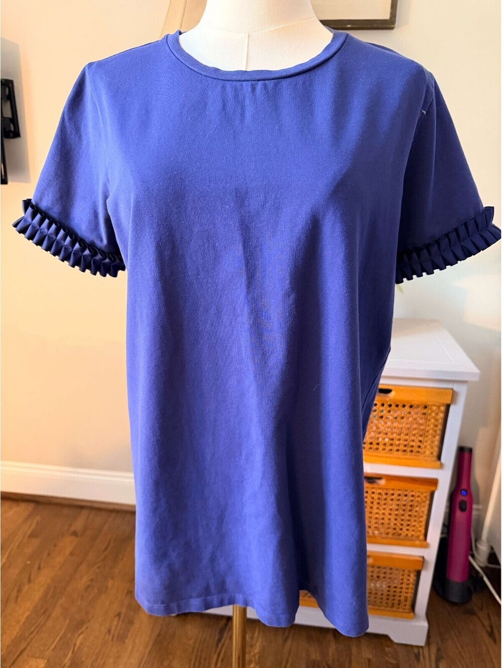 Vineyard Vines Women's Navy Cap Stretch T Shirt Top Box Pleat Sleeve Trim LARGE